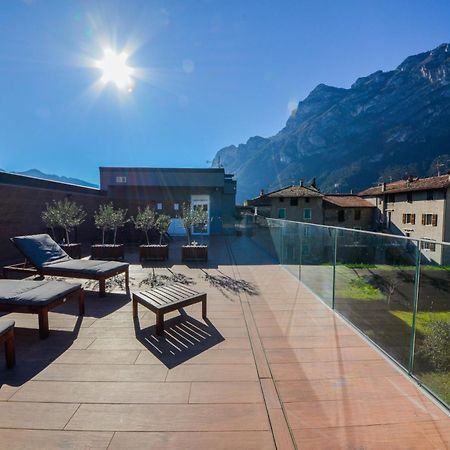 Garda Family & Solarium Apartment Riva del Garda Bagian luar foto