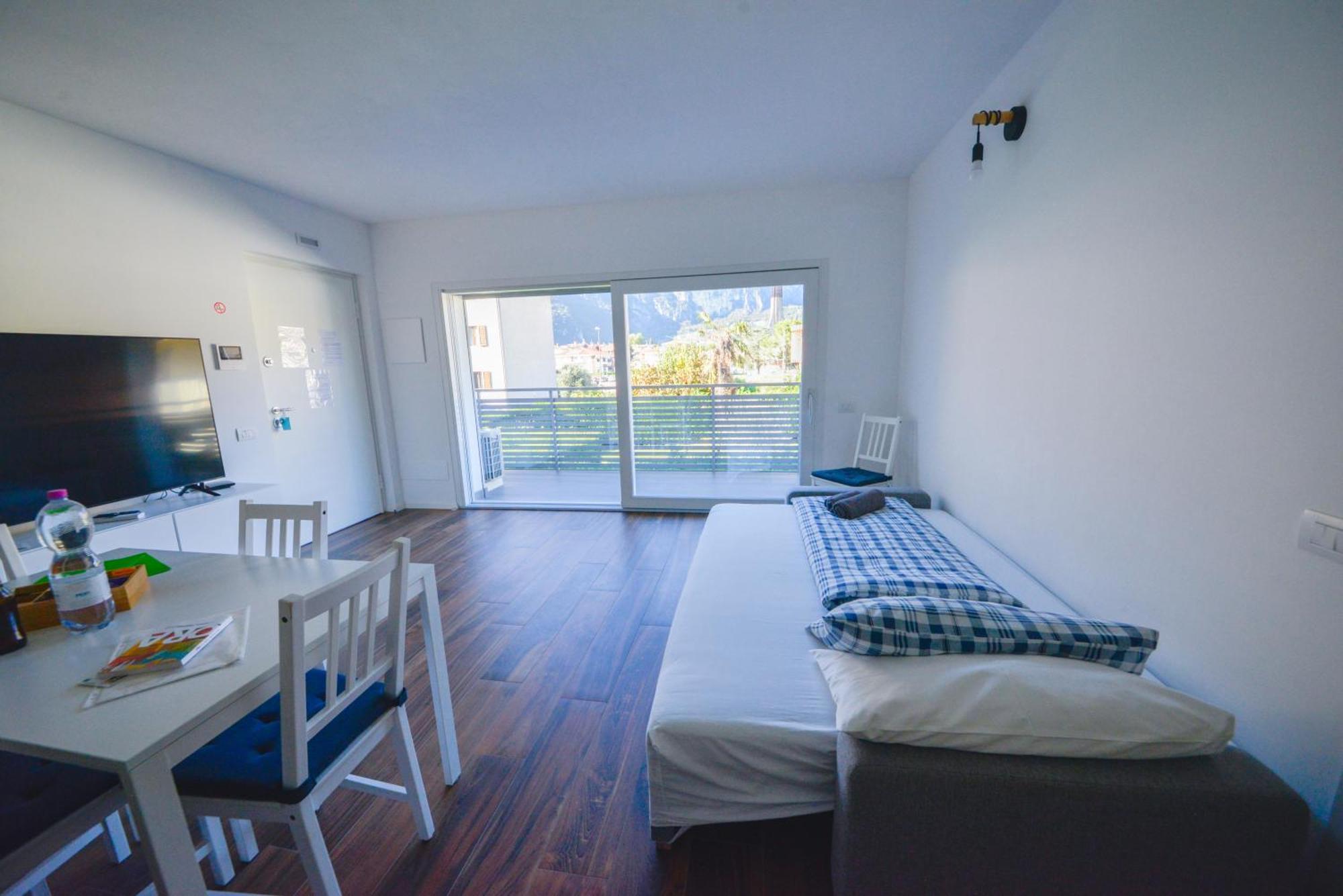 Garda Family & Solarium Apartment Riva del Garda Bagian luar foto