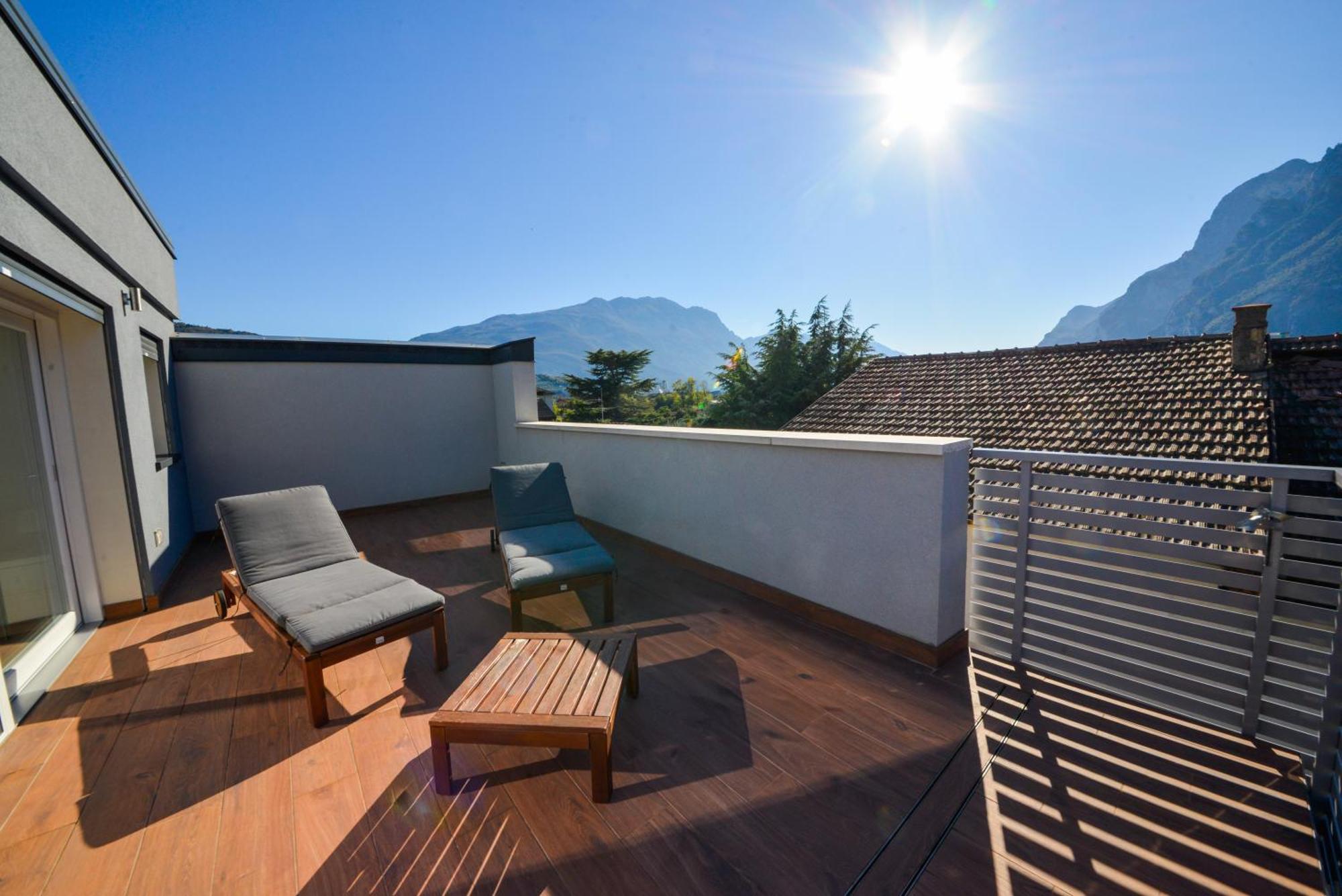 Garda Family & Solarium Apartment Riva del Garda Bagian luar foto