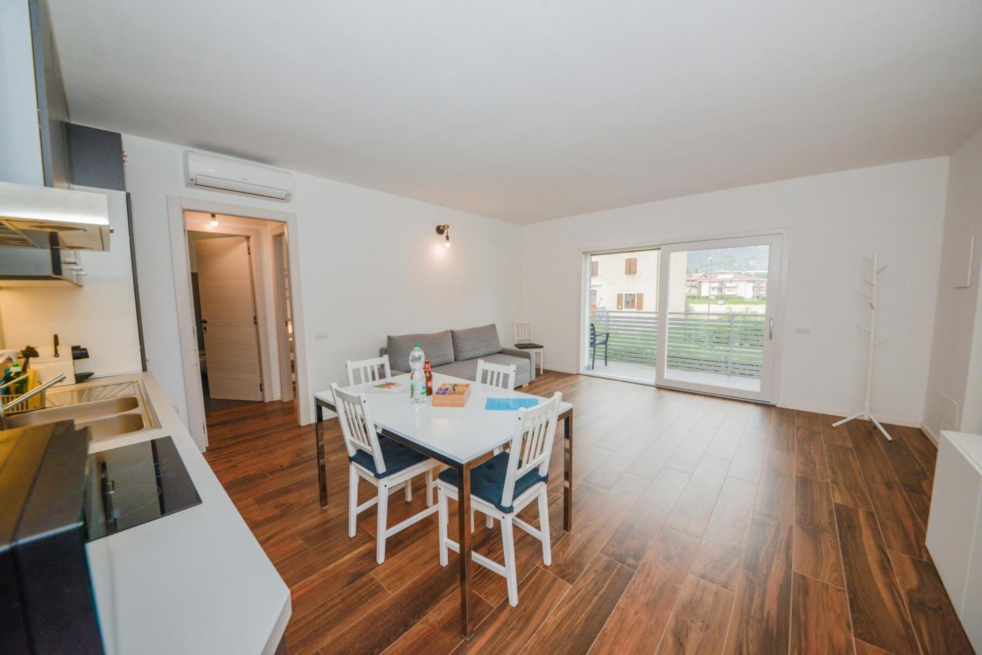 Garda Family & Solarium Apartment Riva del Garda Bagian luar foto