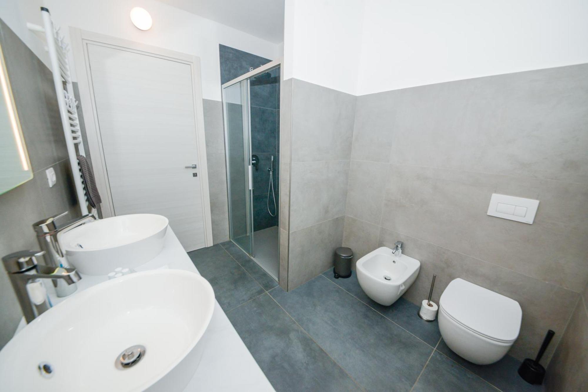 Garda Family & Solarium Apartment Riva del Garda Bagian luar foto